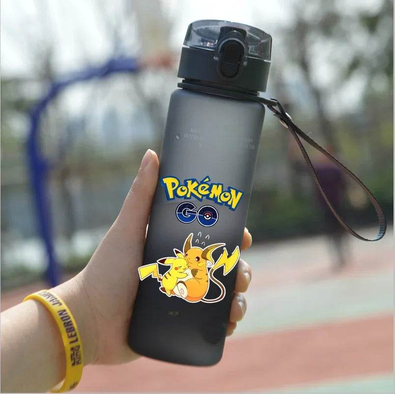 Pokémon 560ML Water Bottle – Pikachu & Squirtle Portable Sports Cup for Kids & Adults
